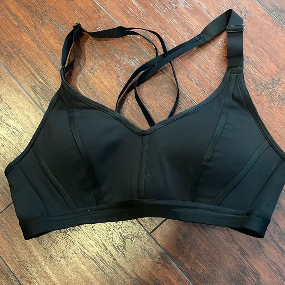 Victoria secret sports bra size 36B